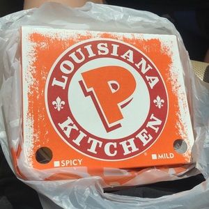 Meet your Posher, Downing